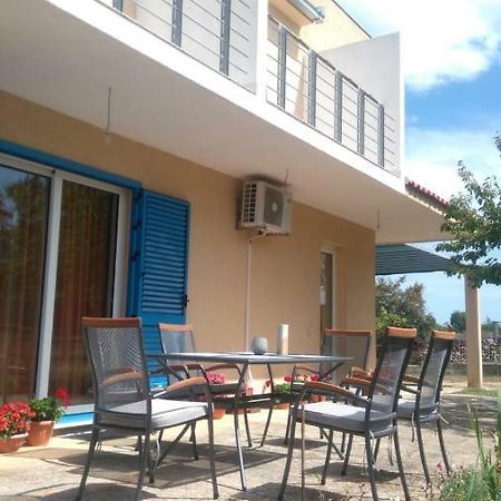 Unesic Holiday Home Anita מראה חיצוני תמונה
