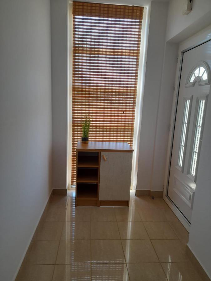 Unesic Holiday Home Anita מראה חיצוני תמונה