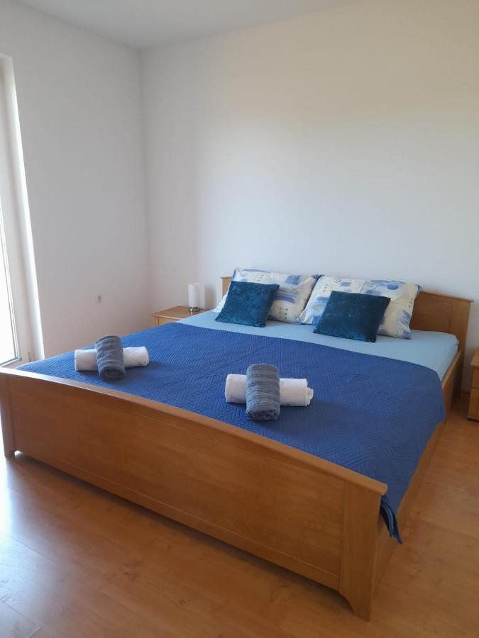 Unesic Holiday Home Anita מראה חיצוני תמונה