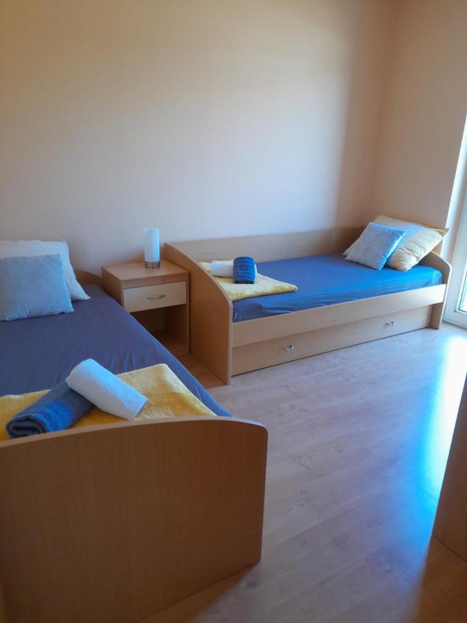 Unesic Holiday Home Anita מראה חיצוני תמונה